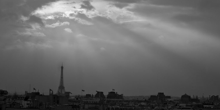 Livraison de plats à Paris, l’impact des attentats sur l’économie, start-ups européennes… L’actu biz du lundi 16 novembre