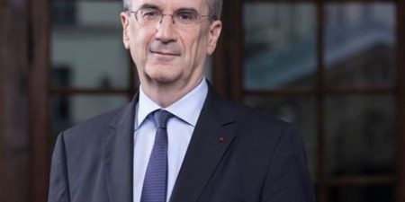 France : une reprise économique « mieux que prévu » selon Villeroy de Galhau