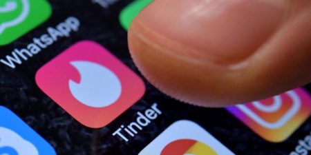 Le vaccin, précieux sésame sur les sites de rencontre