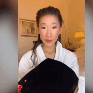 Becca Bloom, la Reine du « RichTok » qui divise autant qu’elle fascine