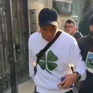 Mbappé en couple avec Expósito ?