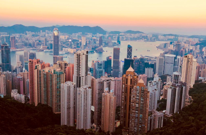 La fortune mondiale se déplace vers Hong Kong